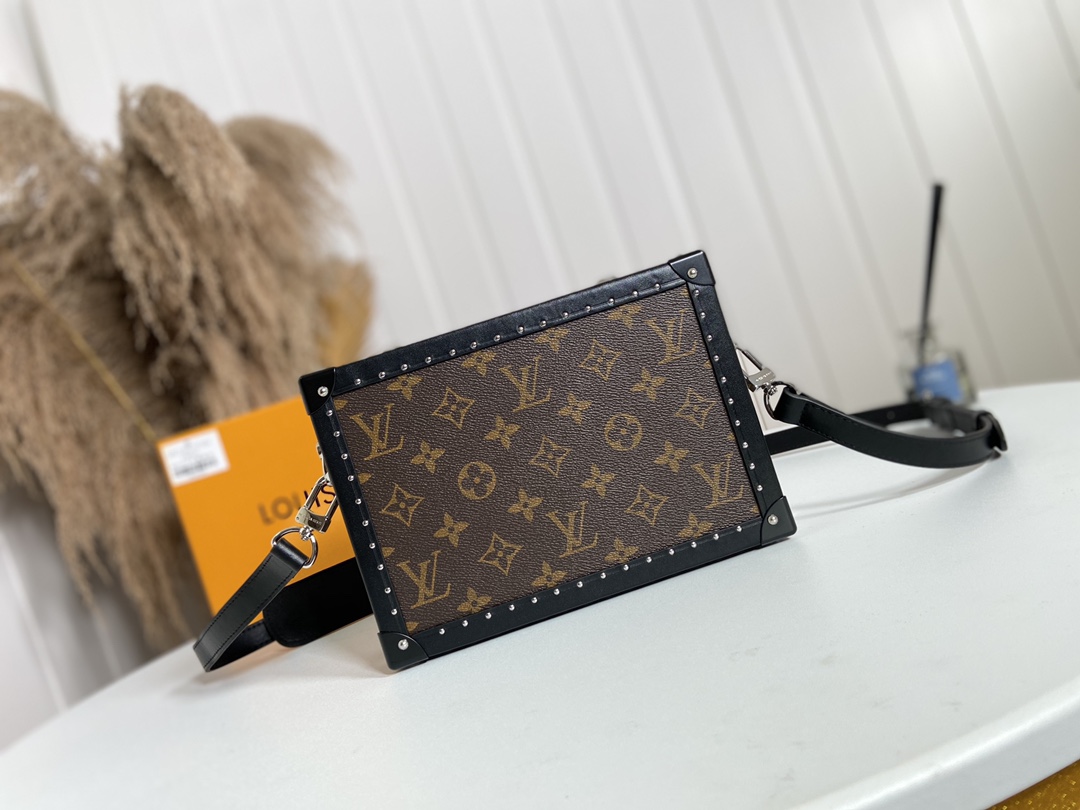 Louis Vuitton Clutches & Pouch Bags Black Monogram Canvas Spring/Summer Collection M20252