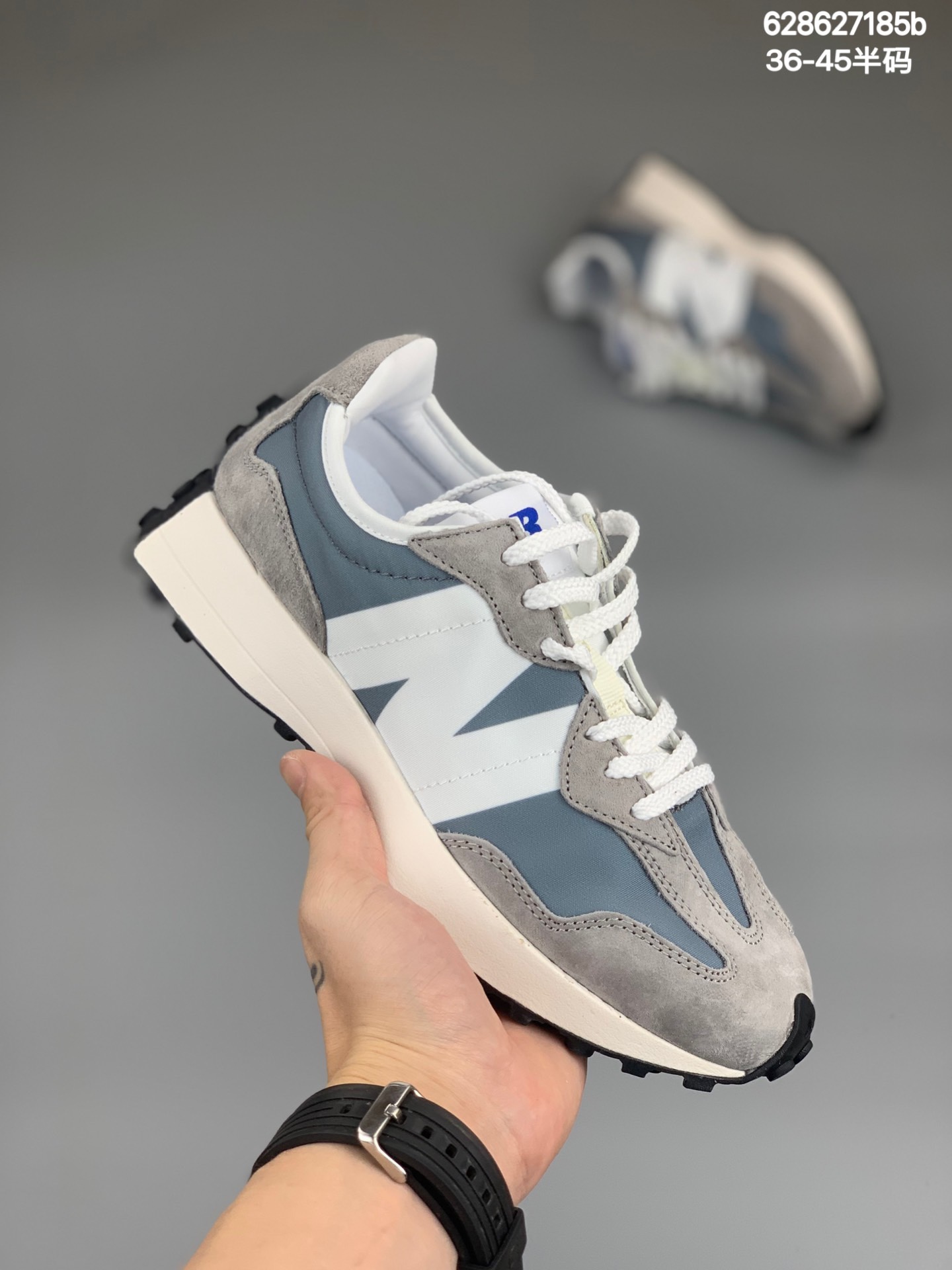 
新百伦 NB327 New Balance 327 复古先锋 MS327系列复古休闲运动慢跑鞋，上世纪 70 年代的意大利街头风格 Size:36 36.5 37 37.5 38 38.5 39 40 40.5 41.5 42 42.5 42 43 44 45 编码：628627185b