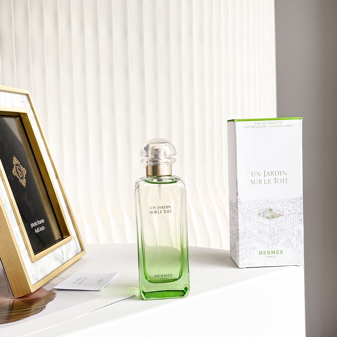 Hermès luxury item
