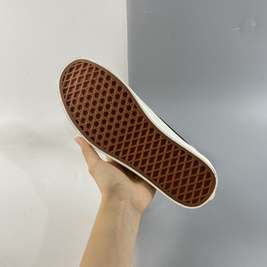 P150 VANS  Style 73 DX Anaheim Factory OG安纳海姆复古黑色低帮男女情侣款硫化滑板帆布鞋 VNOA3WLQUL1