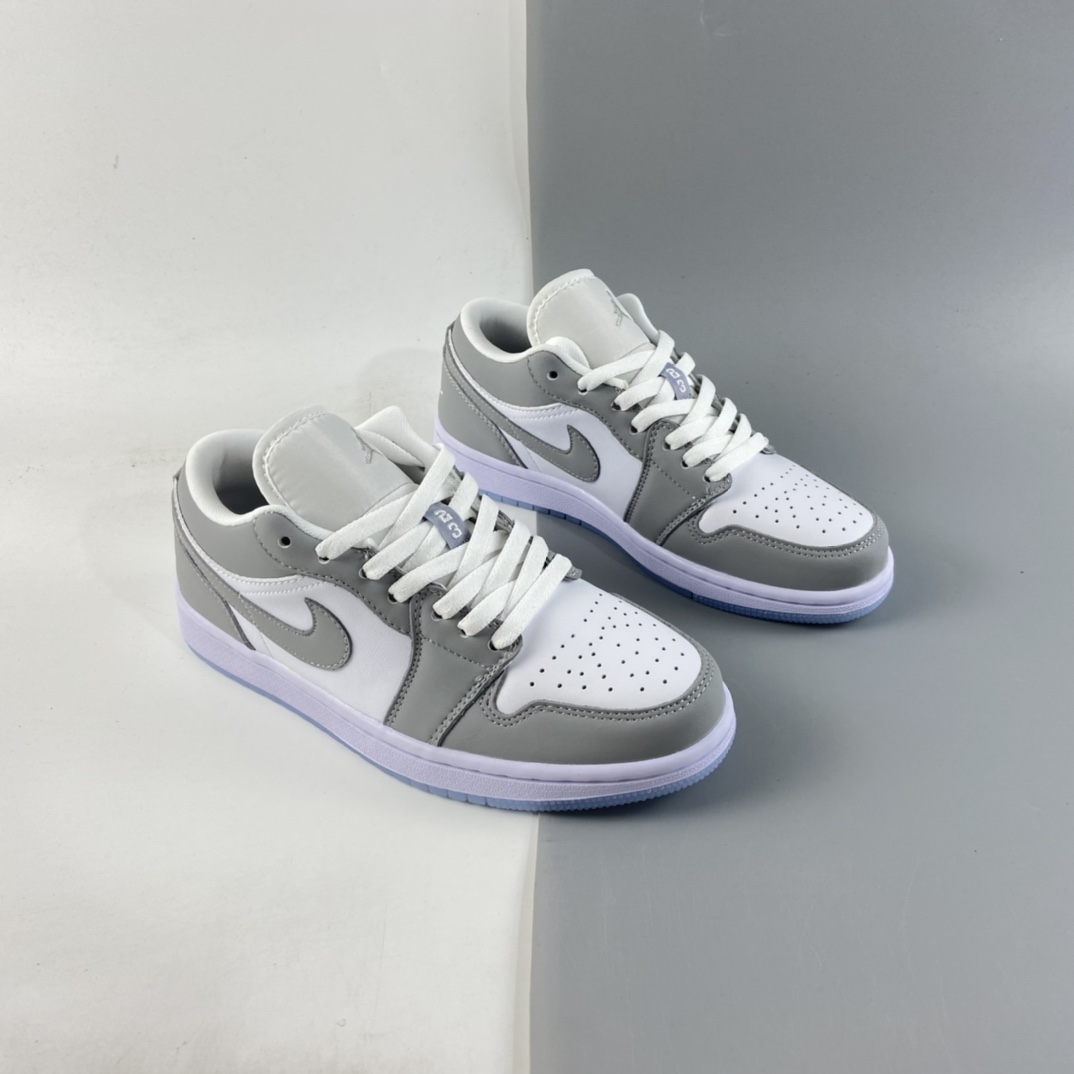 P200  Air Jordan 1 Low AJ1低帮时尚休闲板鞋 DC0774-105