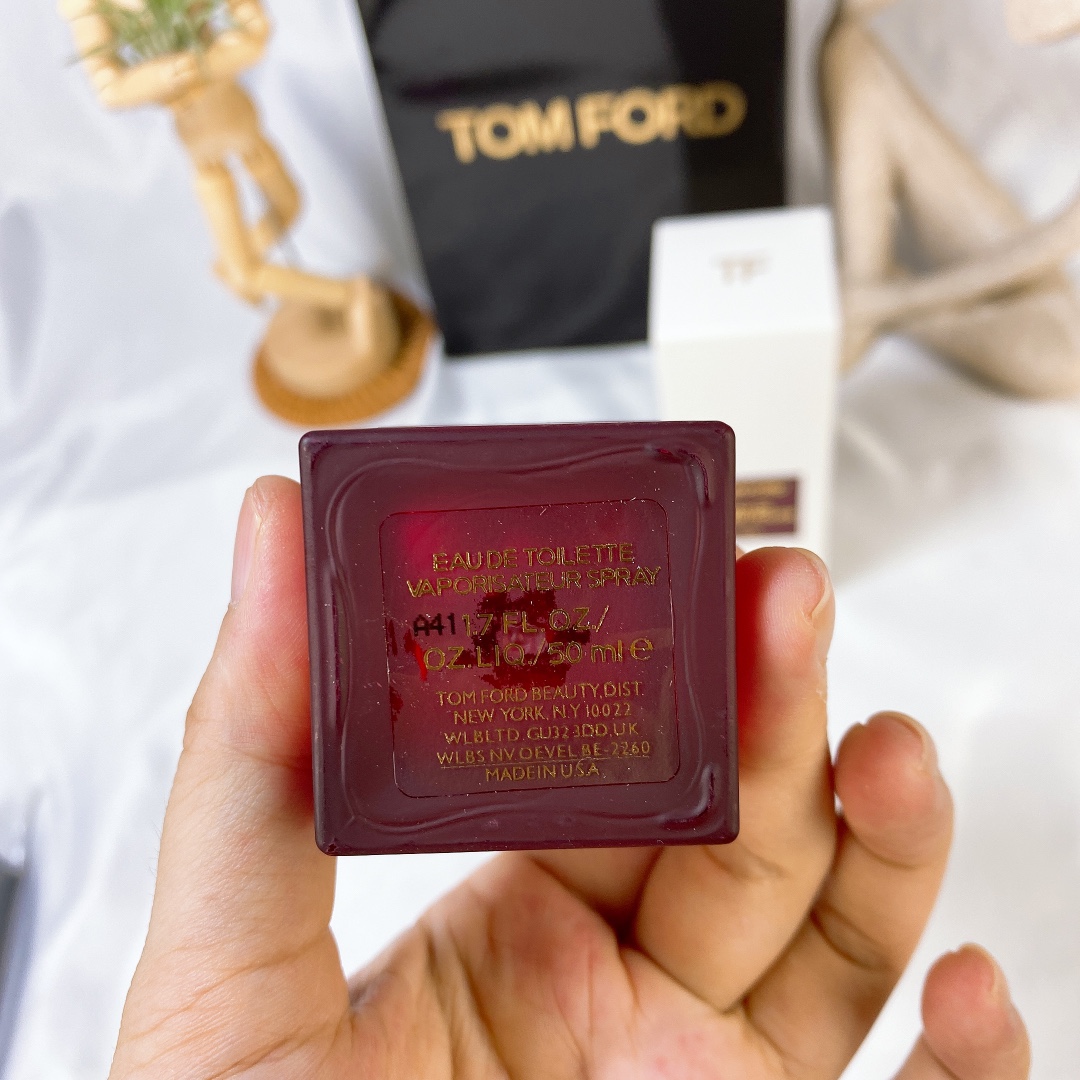 Tom Ford Eau de Jasmin Rouge EDT 50ml - Floral Fragrance for Women 4 i1624948067 972 2