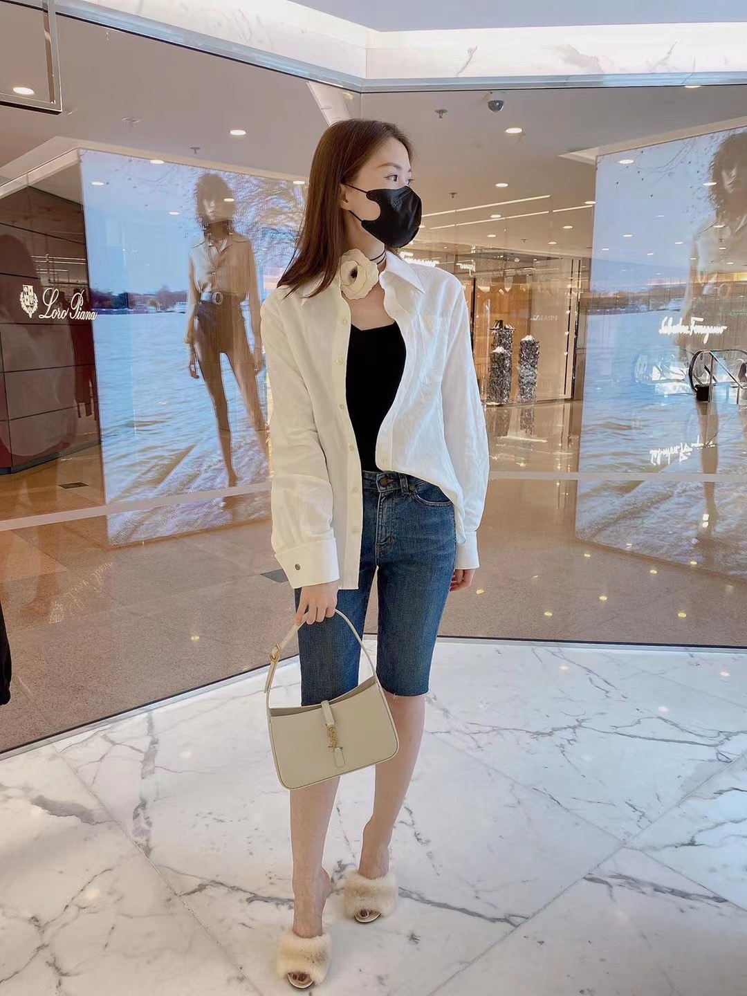 Saint laurent Ysl LE 5 À 7 平纹腋下包 657228白色