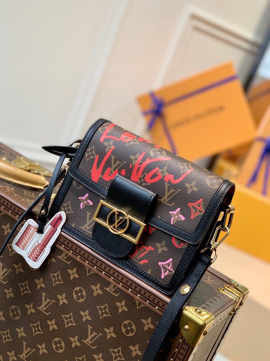 Louis Vuitton women's bags LV M45889