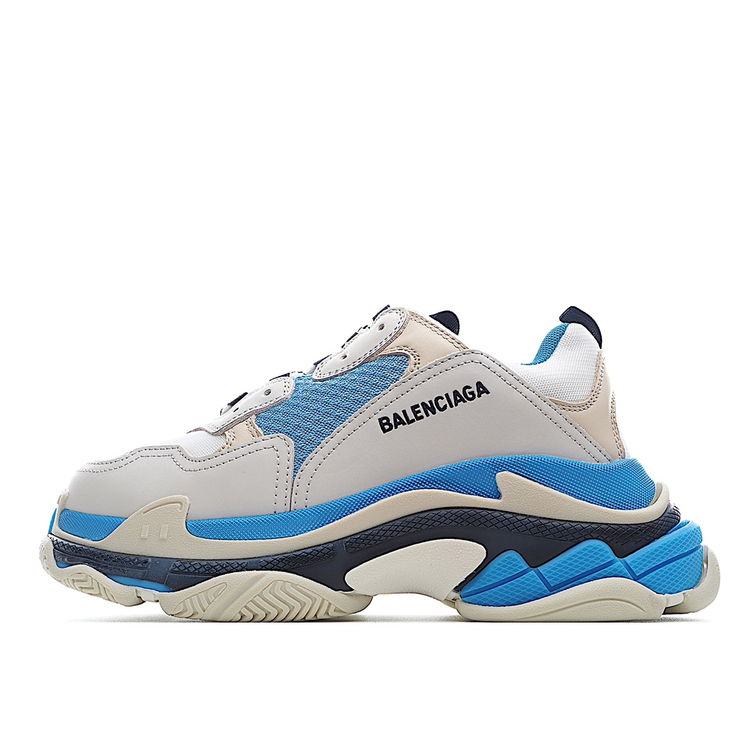 J5 公司级原盒Balenciaga  Triple S 巴黎世家老爹鞋 1.0八层底 突破不可能 首发原底八层组合巴黎世家 不做任何对比 眼见为实 组合细节最接近原版原底八层组合 首家实现原档电绣同步公司 字体对位不连线 TPU原模亮底 透气孔厚度均匀 完美公司玩家 艺术家 欢迎细节鉴赏配套布袋、鞋带、合格证齐全