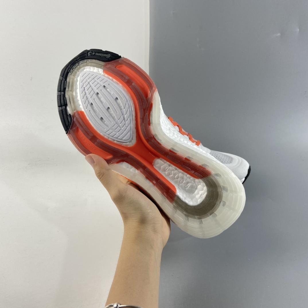 P200 AD UltraBoost 21 加厚爆米花袜套式针织鞋面休闲运动慢跑鞋 FZ2106