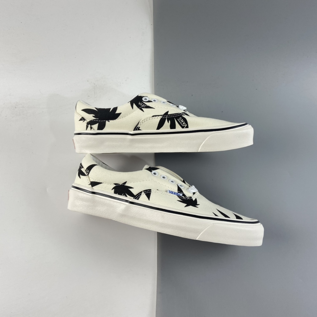P150  Vans Og Era Lx  万斯ERA白色枫叶帆布鞋2021新款高端韩版百搭vans限量版男女板鞋高端亮油版 VN0A4BVA01Z