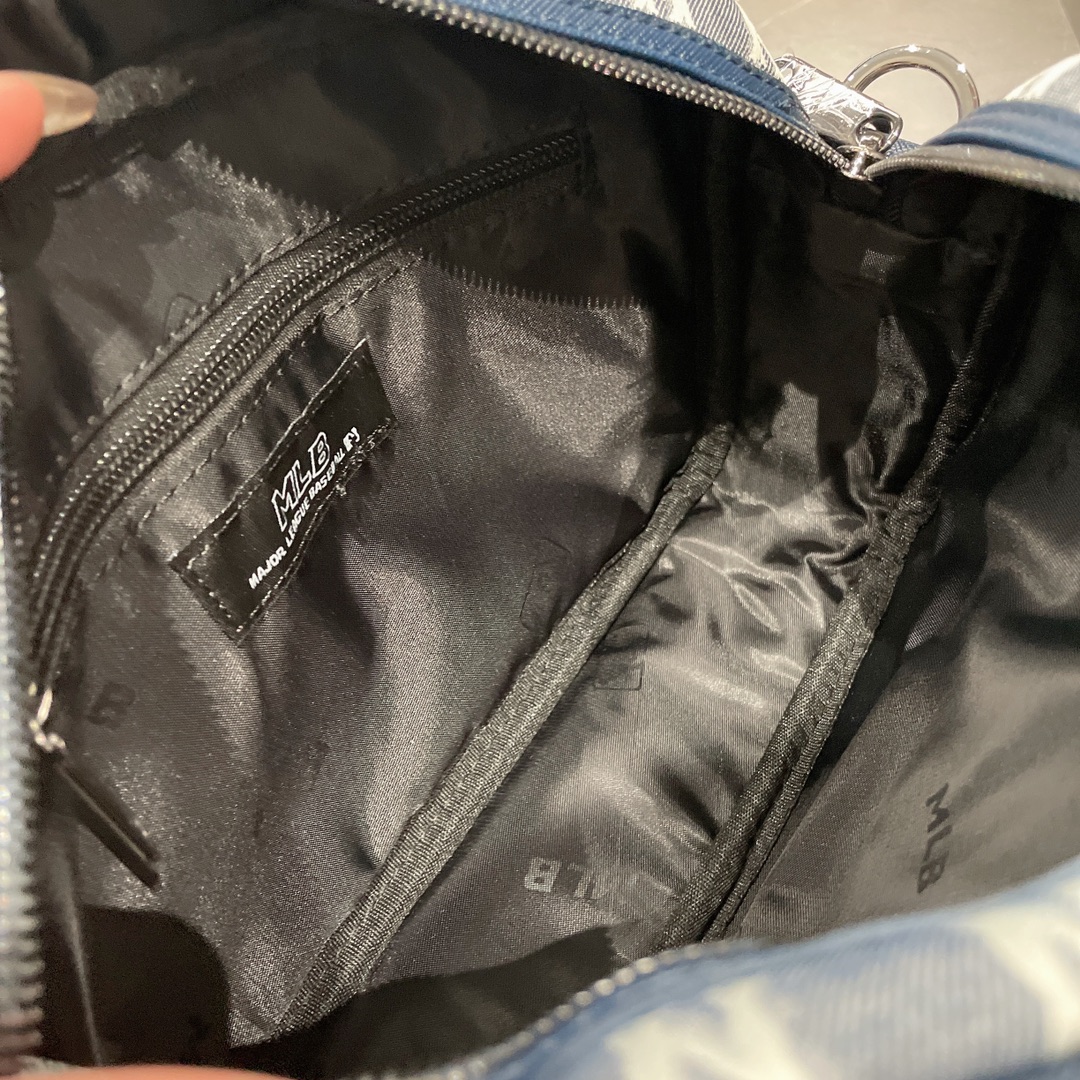 Korean MLB NY Yankees Embroidered Backpack for Recreational Use, $24.16 - 图片 4