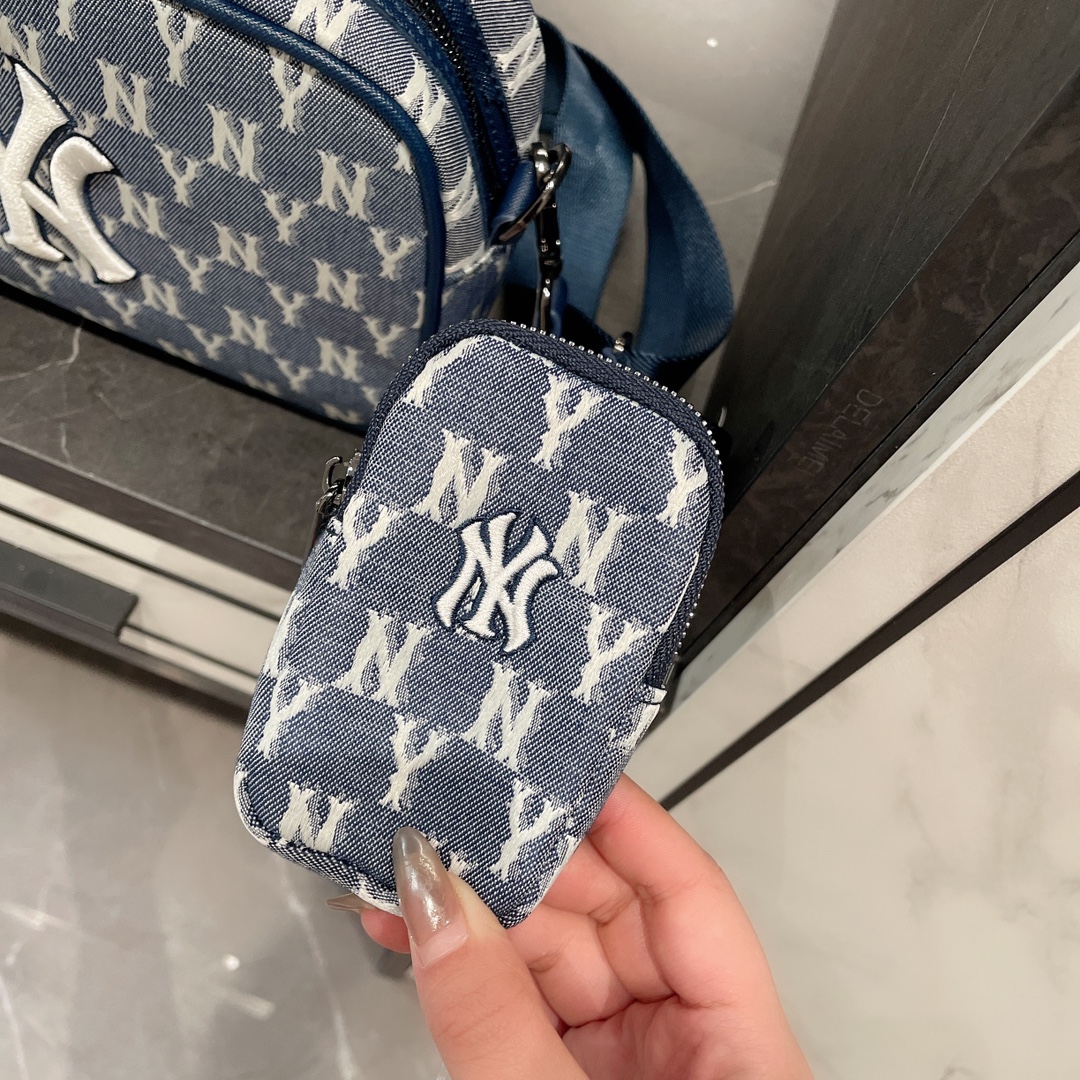Korean MLB NY Yankees Embroidered Backpack for Recreational Use, $24.16 - 图片 6
