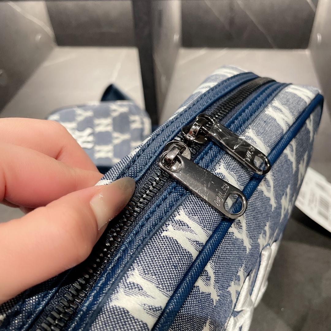Korean MLB NY Yankees Embroidered Backpack for Recreational Use, $24.16 - 图片 3