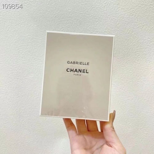 Chanel Gabrielle Eau de Parfum 100ml - Floral and Radiant Fragrance for Women 1 Chanel Gabrielle Eau de Parfum 100ml - Floral and Radiant Fragrance for Women