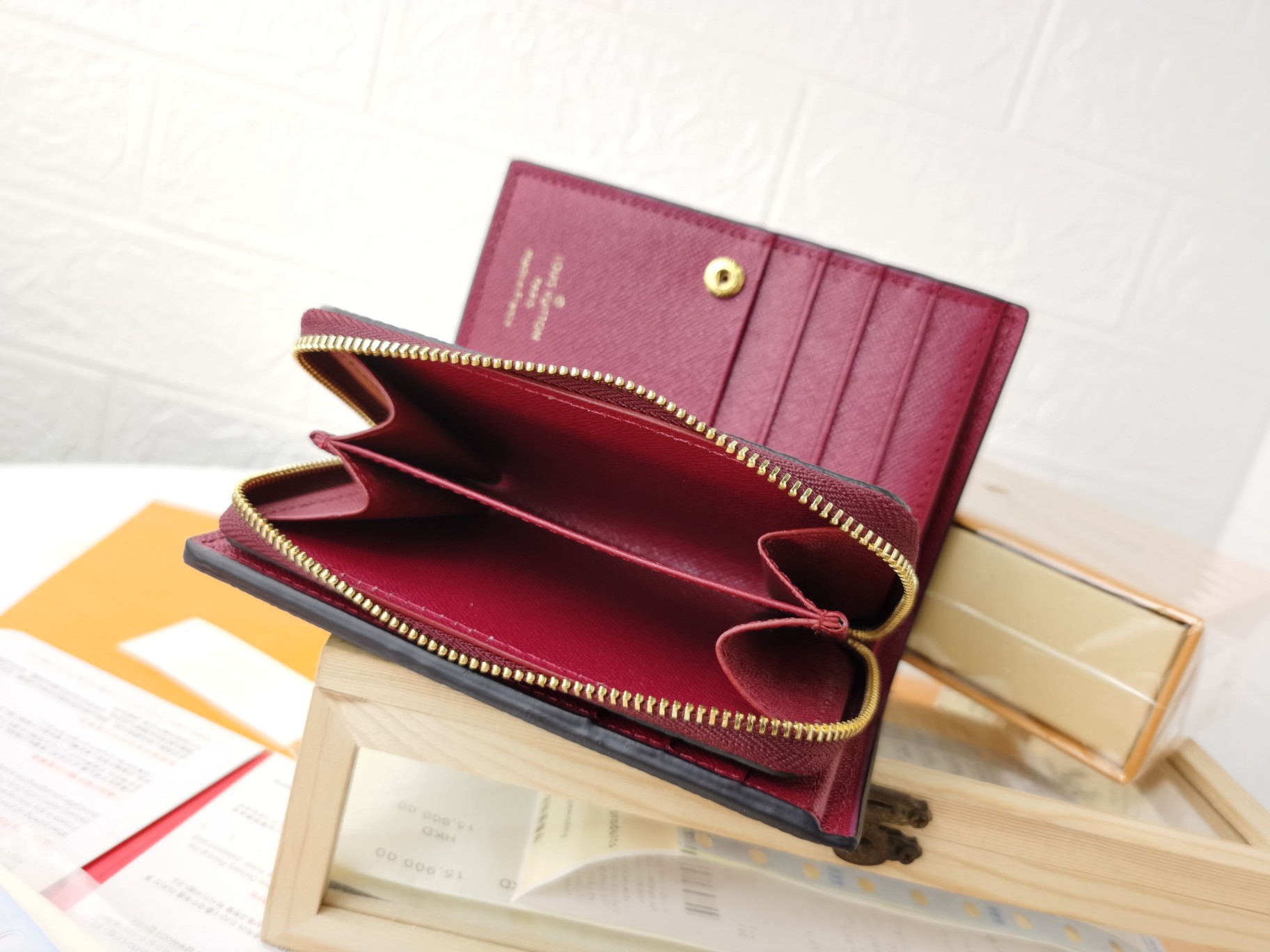 ルイ・ヴィトン M86366 格子デザイン財布