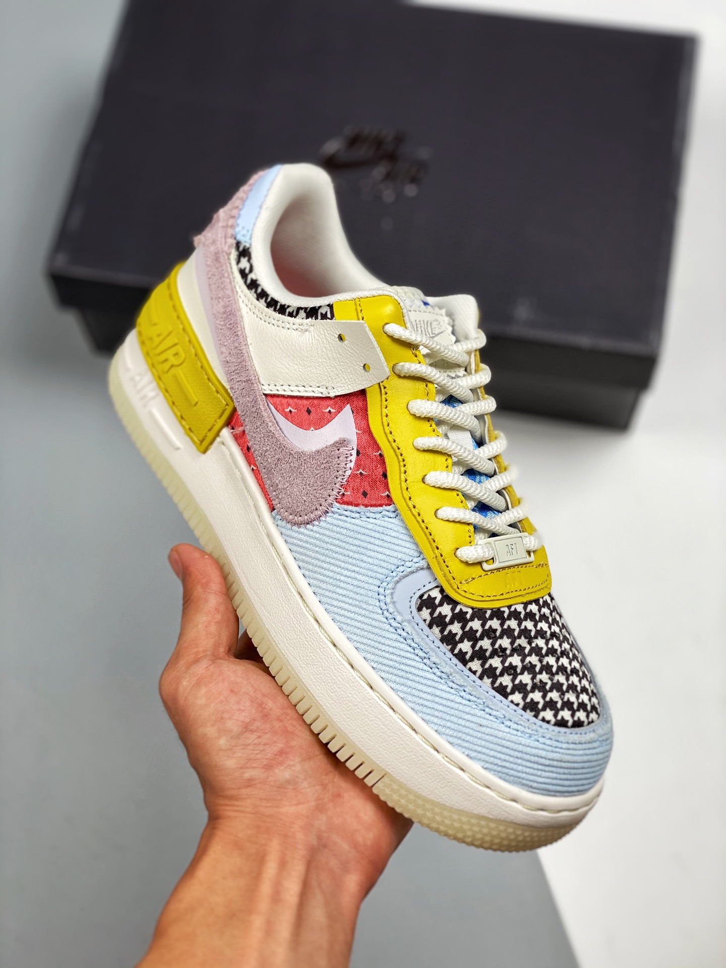 Air Force 1 Shadow colorido, zapatilla de caña baja ligera con aumento de altura y versátil "macaron empalmado", nuevo …