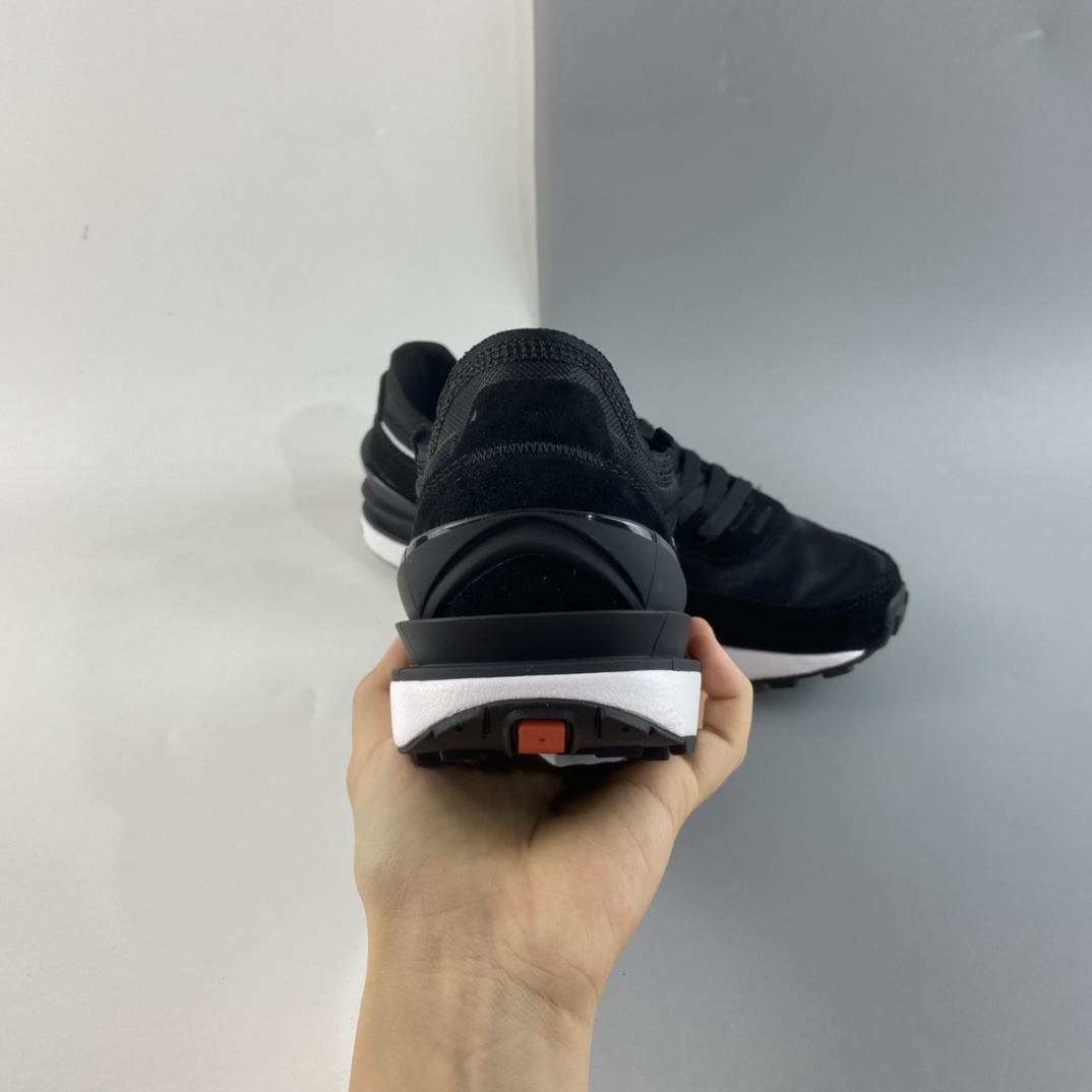 P220 Nike Waffle One 网面透气休闲跑步鞋 DC2533-001