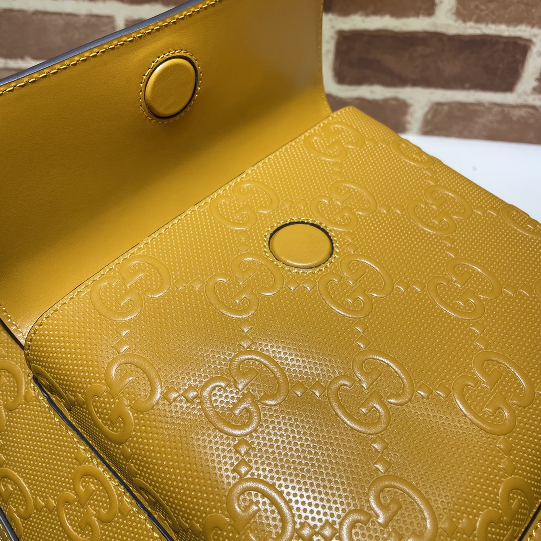 GUCCI古驰GG印花压纹背包658579