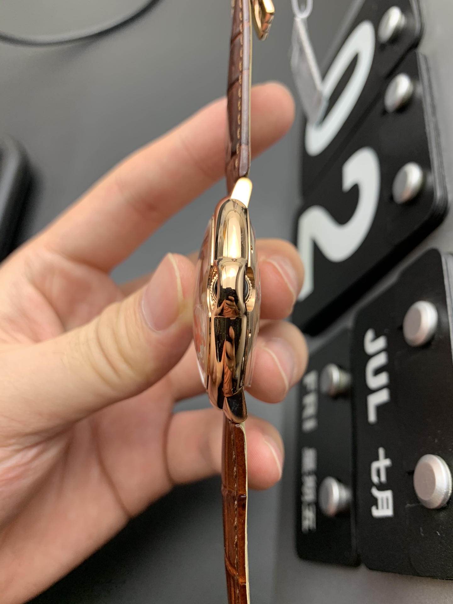 Cartier V6 玫瑰金 球