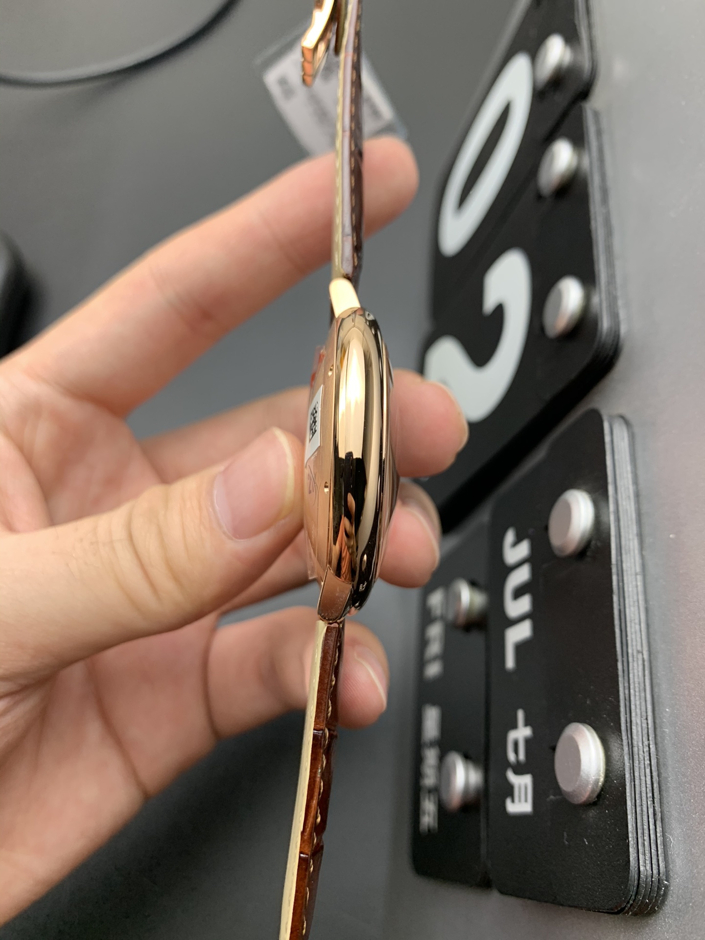 Cartier V6 玫瑰金 球