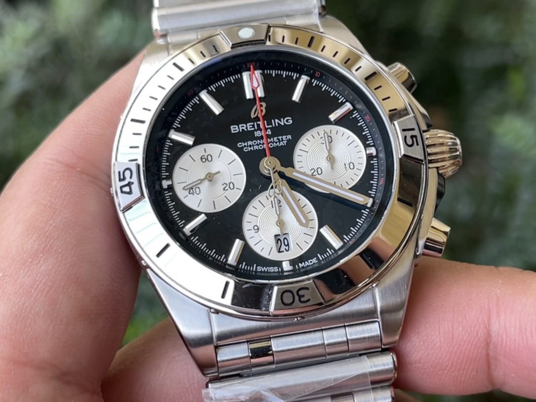 Breitling Men's Chronomat Automatic Silver Stainless Steel Watch A13352 3 i1625207632 9327 2