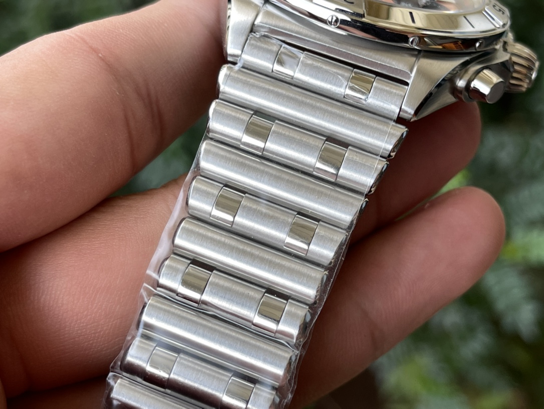 Breitling Chronomat Automatic Men's Watch - Stainless Steel, Silver Dial 7 i1625207754 8309 6