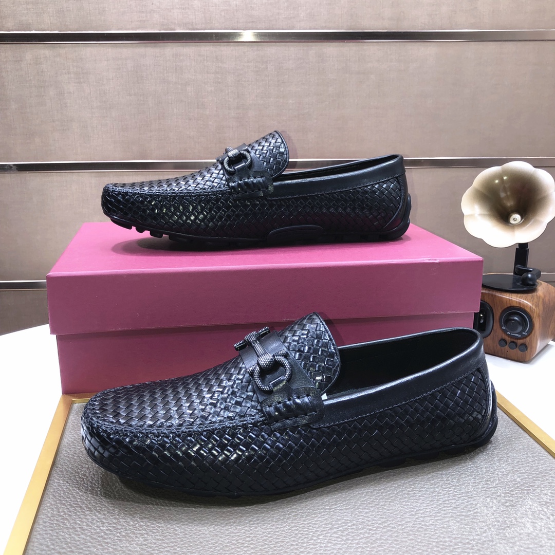 Factory lote [Ferragamo / Ferragamo] contador de los últimos modelos de la original importado lado a