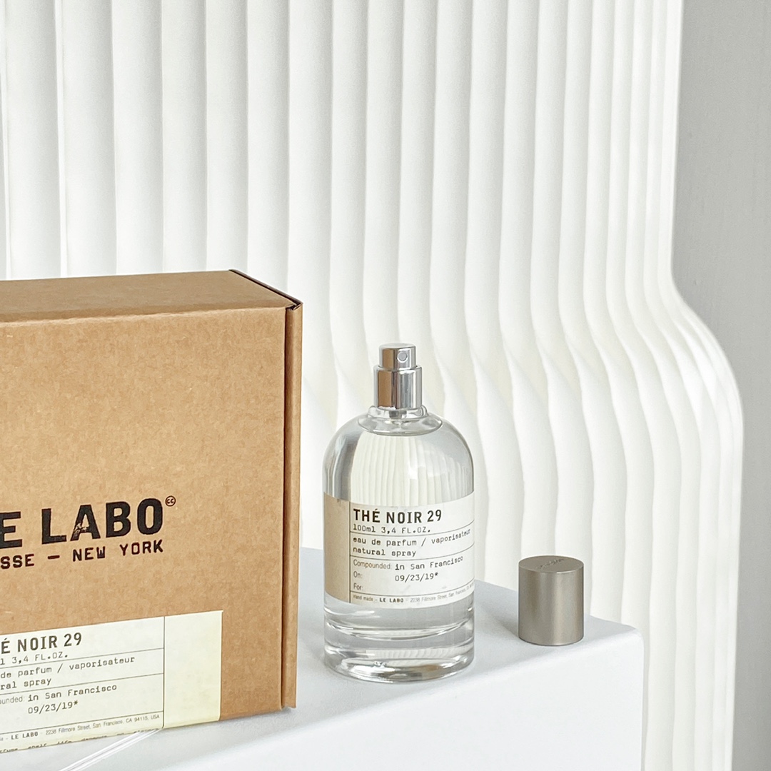 Le Labo The Noir 29 Eau de Parfum - 100ml - Aromatic & Captivating Fragrance 3 i1625277966 6035 2