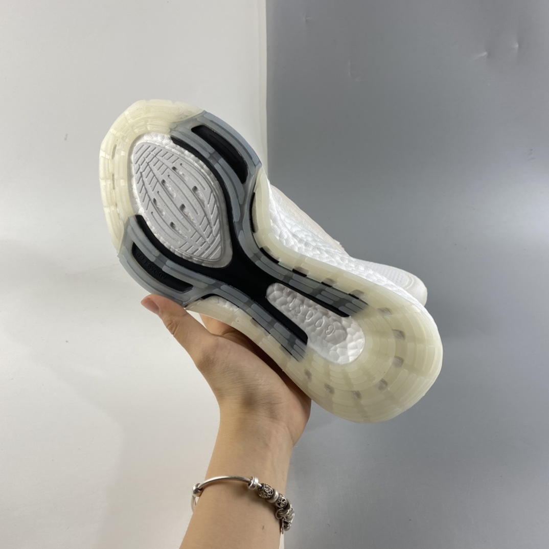 P220 AD UltraBoost 21 加厚爆米花袜套式针织鞋面休闲运动慢跑鞋 FY0836-莆田鞋,莆田鞋货源,高仿鞋,高仿鞋货源,安福档口,莆田高仿鞋,莆田鞋批发,高仿鞋批发,莆田高仿运动鞋,高仿运动鞋,莆田运动鞋 P220 AD UltraBoost 21 加厚爆米花袜套式针织鞋面休闲运动慢跑鞋 FY0836