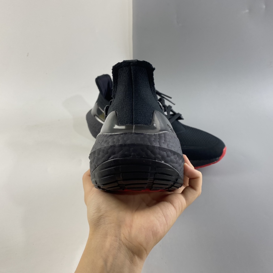 P220  AD UltraBoost 21 加厚爆米花袜套式针织鞋面休闲运动慢跑鞋 GV9716