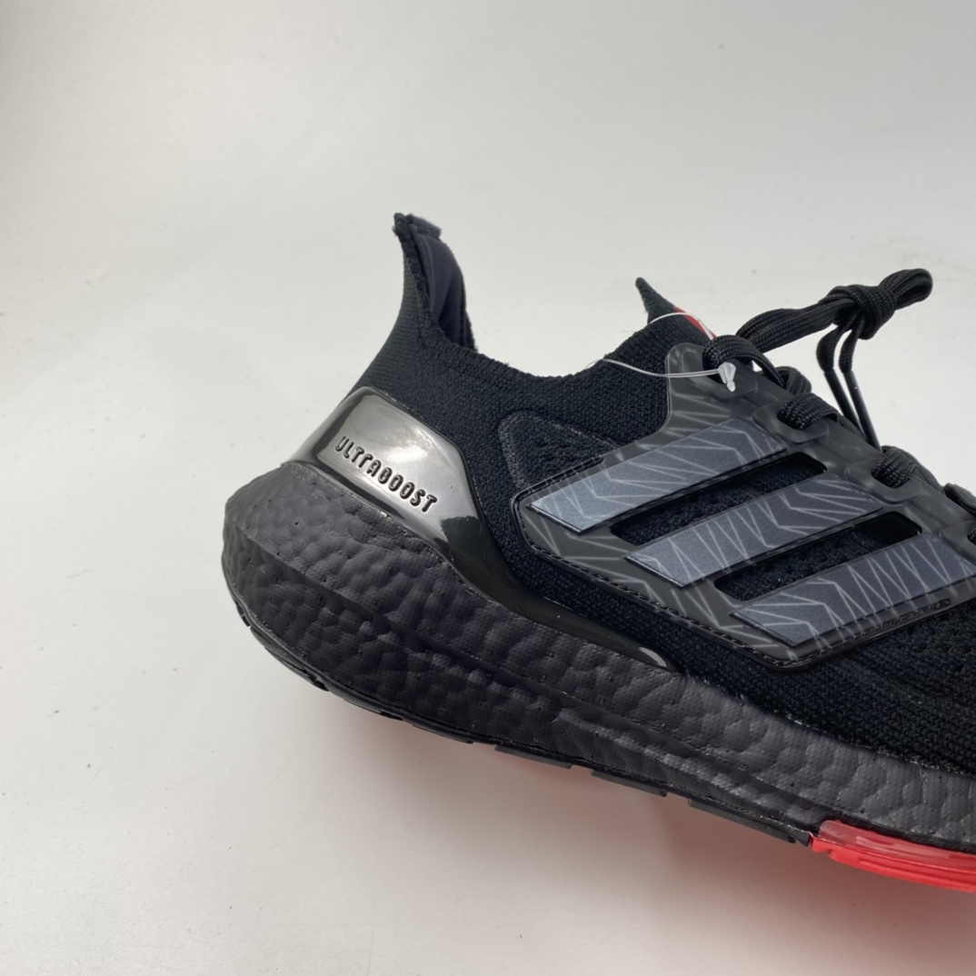 P220  AD UltraBoost 21 加厚爆米花袜套式针织鞋面休闲运动慢跑鞋 GV9716