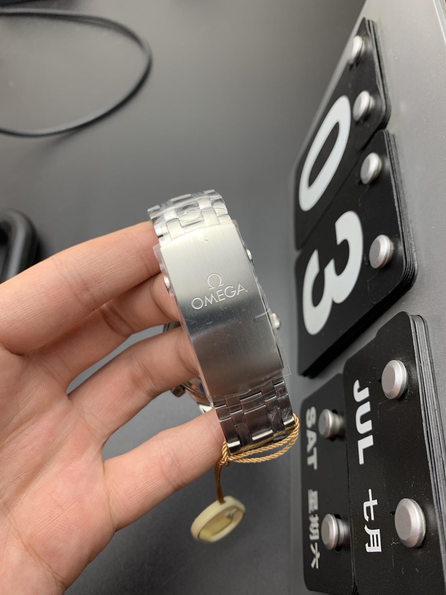 Omega 海马300黑
