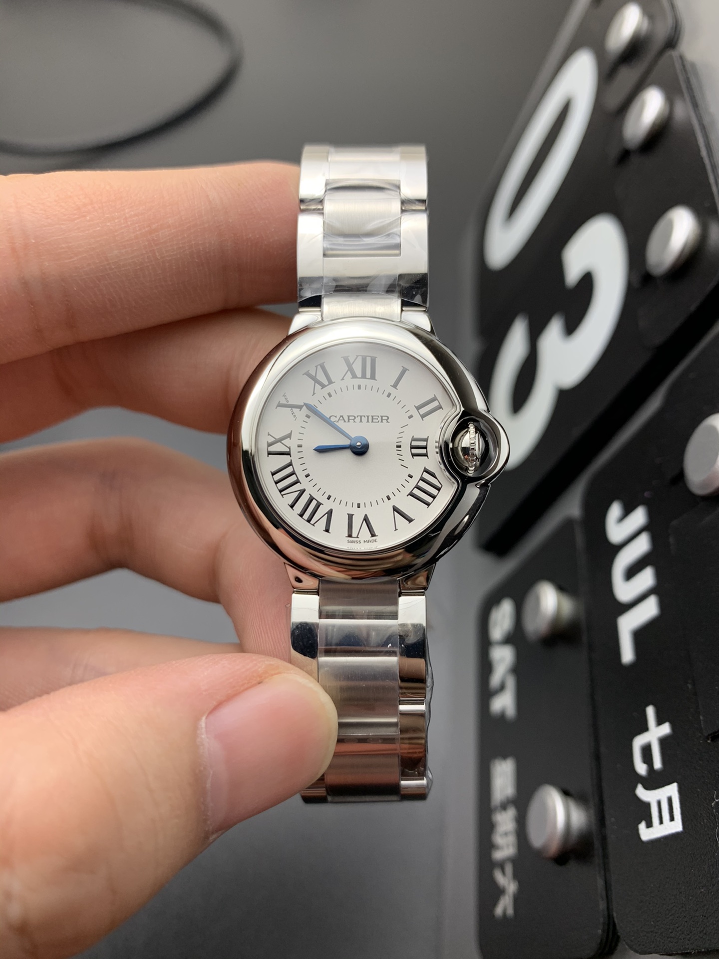 Cartier V6 28小气球