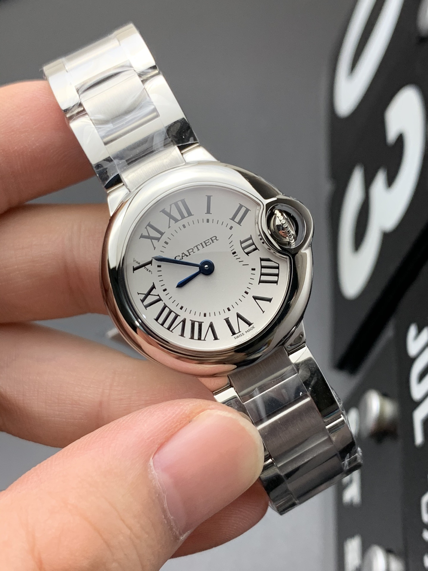 Cartier V6 28小气球