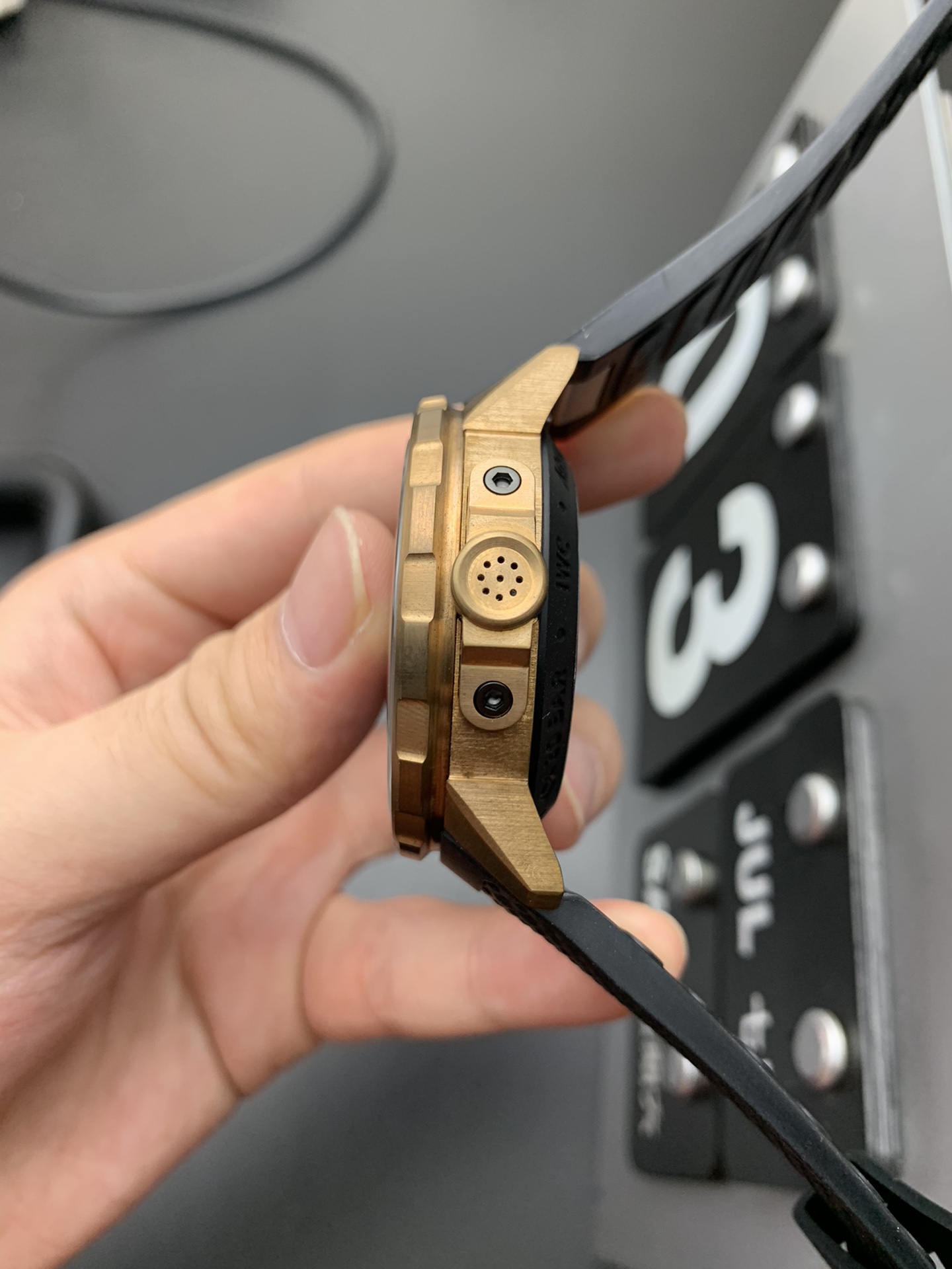 IWC V6 青铜达文西计时