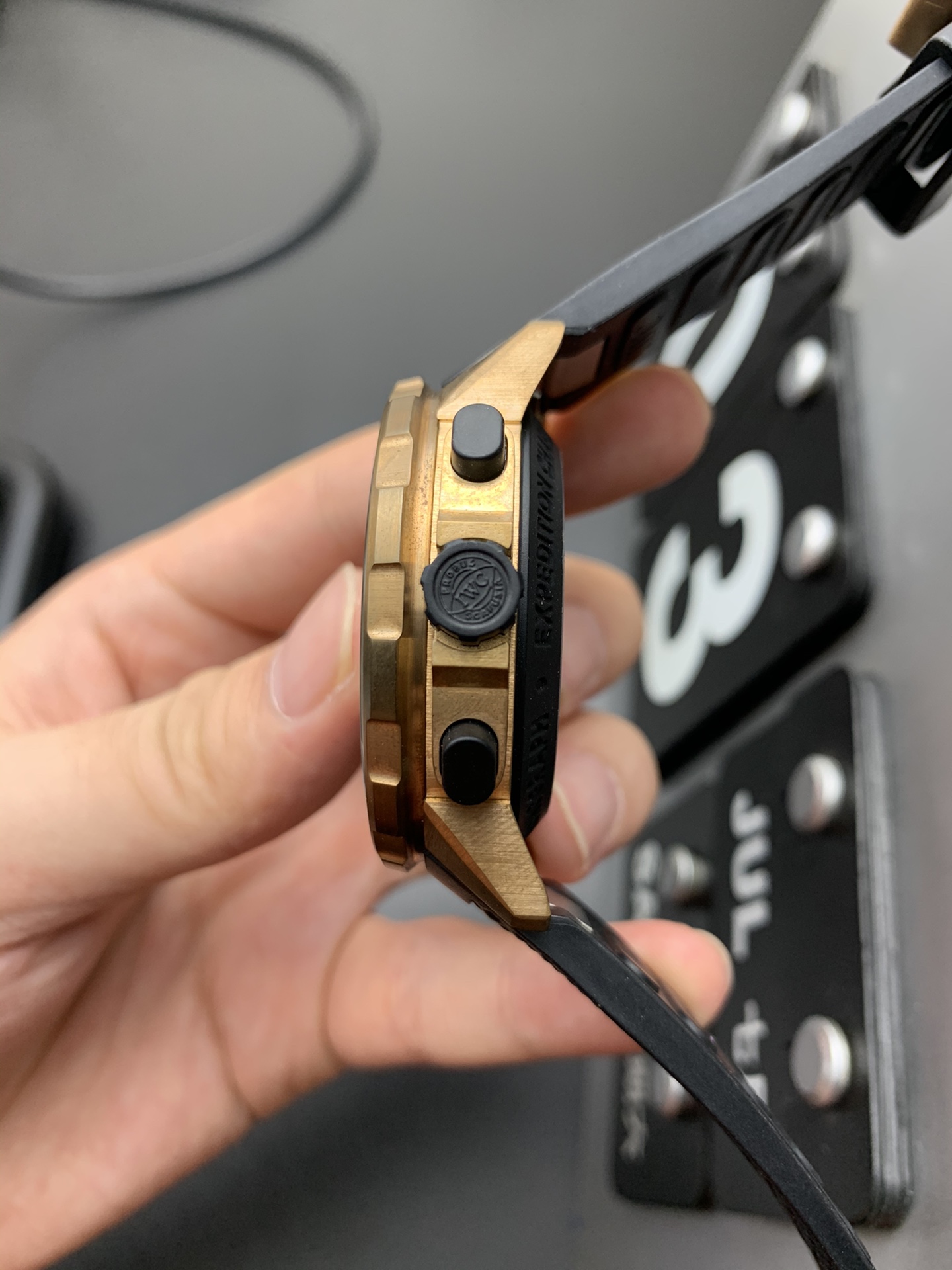 IWC V6 青铜达文西计时