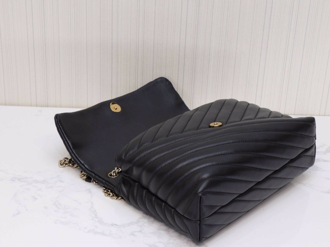 Tory Burch ～托里伯奇 58465 羊皮 电绣包