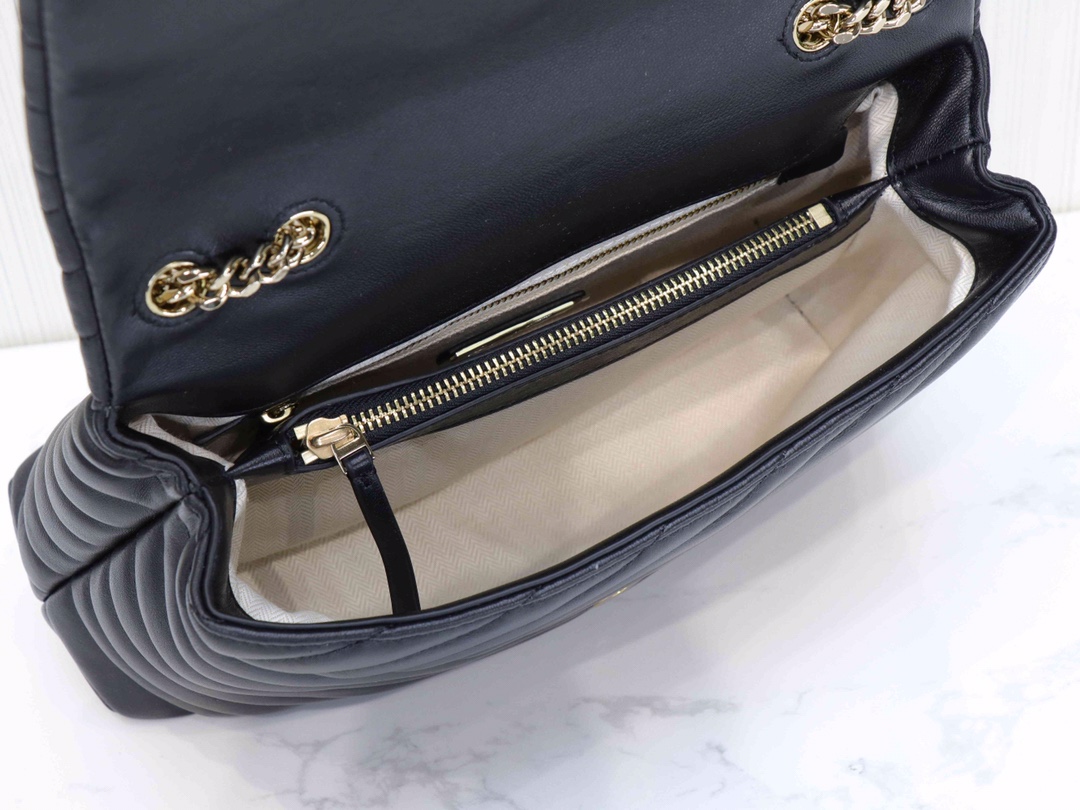 Tory Burch ～托里伯奇 58465 羊皮 电绣包