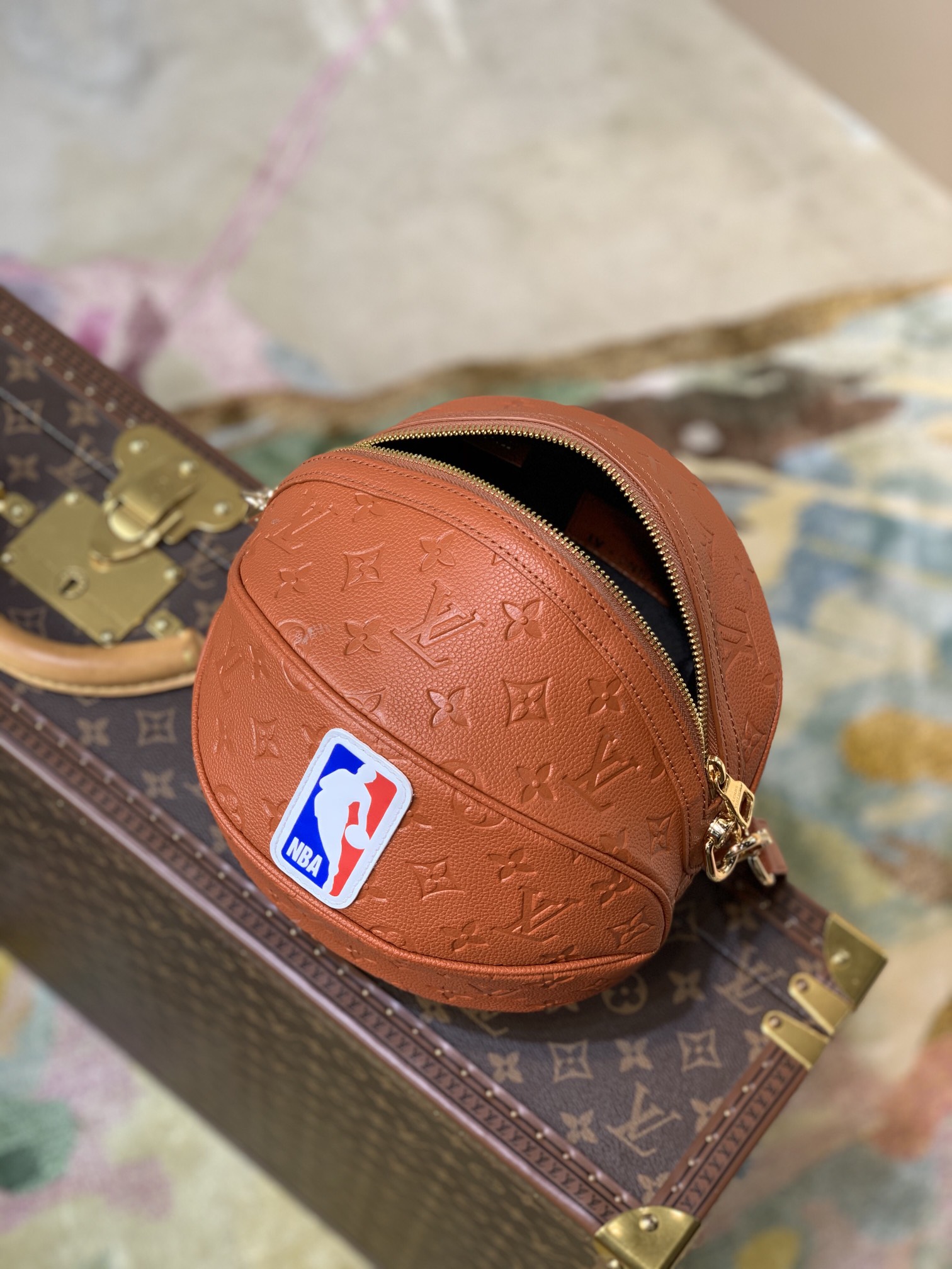 Louis Vuitton LV xNBA Ball In Basket 篮球包 M57974