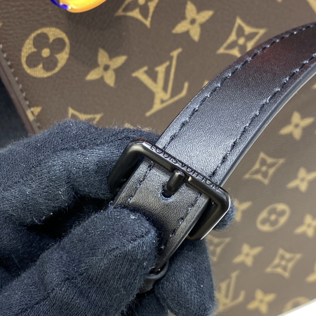 Louis Vuitton LV Sac Plat Bags Handbags Best Designer Replica
 Monogram Canvas Resin M44475