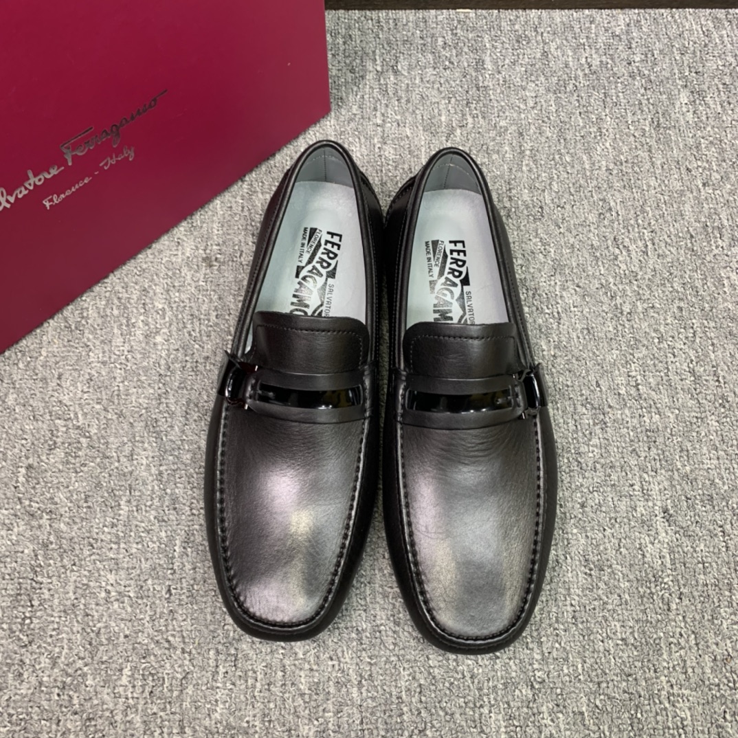 NO:274848,High-quality [Ferragamo] Ferragamo Beanie Shoes. 1:1 official website original top replica imported cowhide   niuli, with original hardware, code: 38~44, batch, ferragamo, ferragamo, cowhide19860909高品质【Ferragamo】菲拉格慕豆豆鞋.1:1官网原版顶级复刻 进口头层牛皮 牛里,配原版五金 ,配码:38~44 ,批,,ferragamo,ferragamo,cowhide,Men's shoes