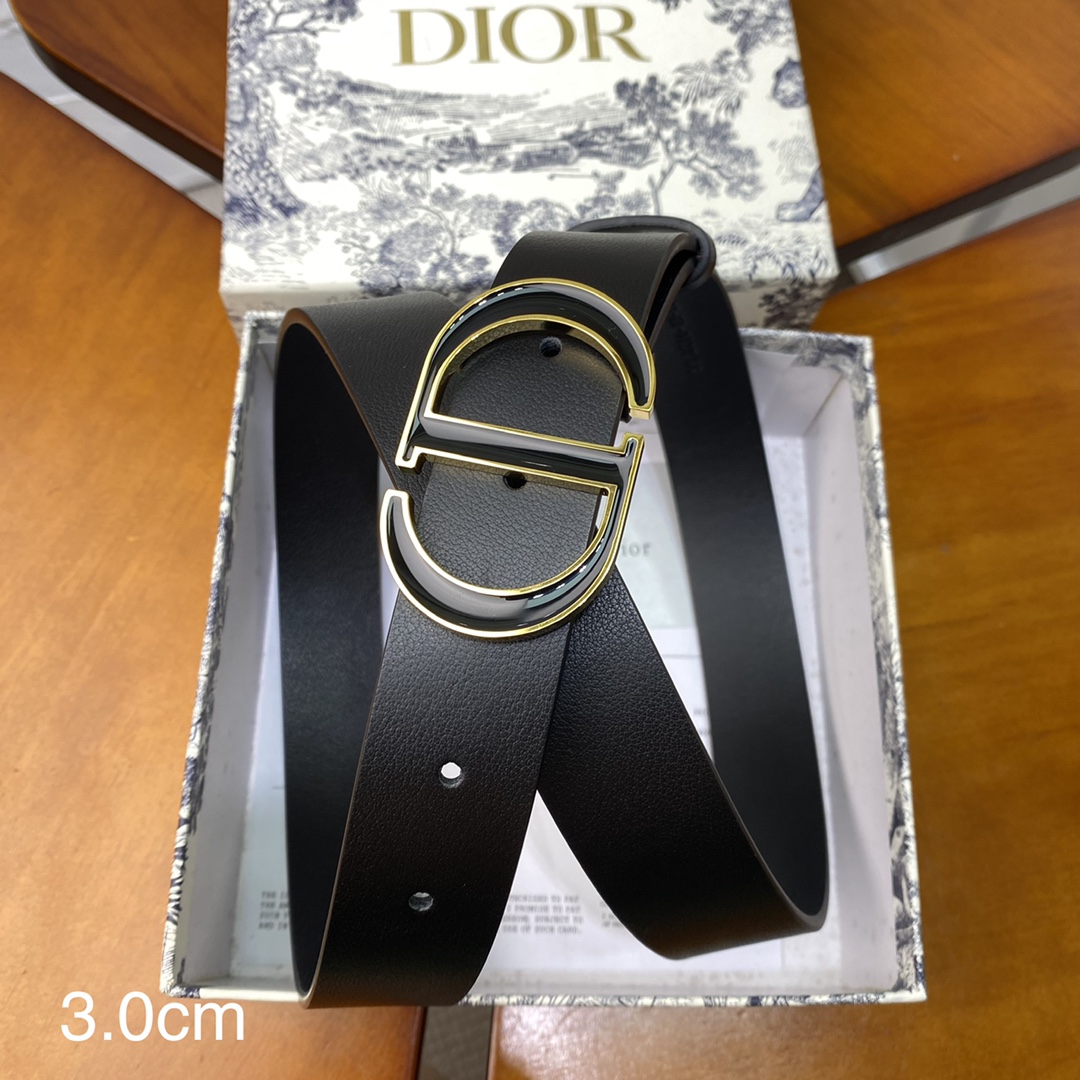 DIOMONTAIGNE腰带黑色光滑