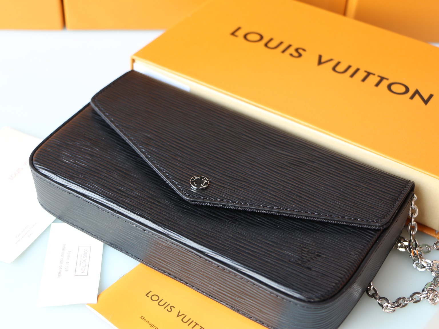 M61276 Pochette Felicie 財布 - 上質なレザーと華やかなデザイン