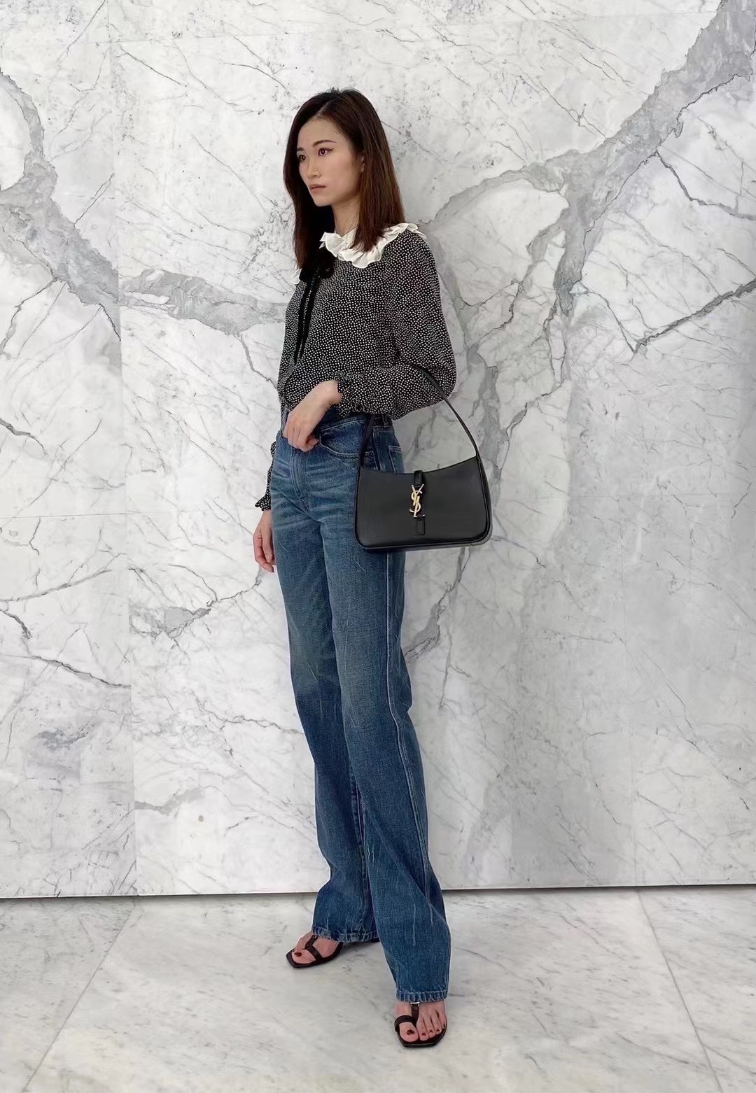 Saint laurent Ysl LE 5 À 7 平纹腋下包 657228黑色