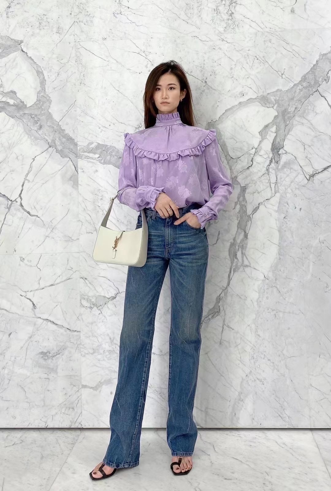 Saint laurent Ysl LE 5 À 7 平纹腋下包 657228白色