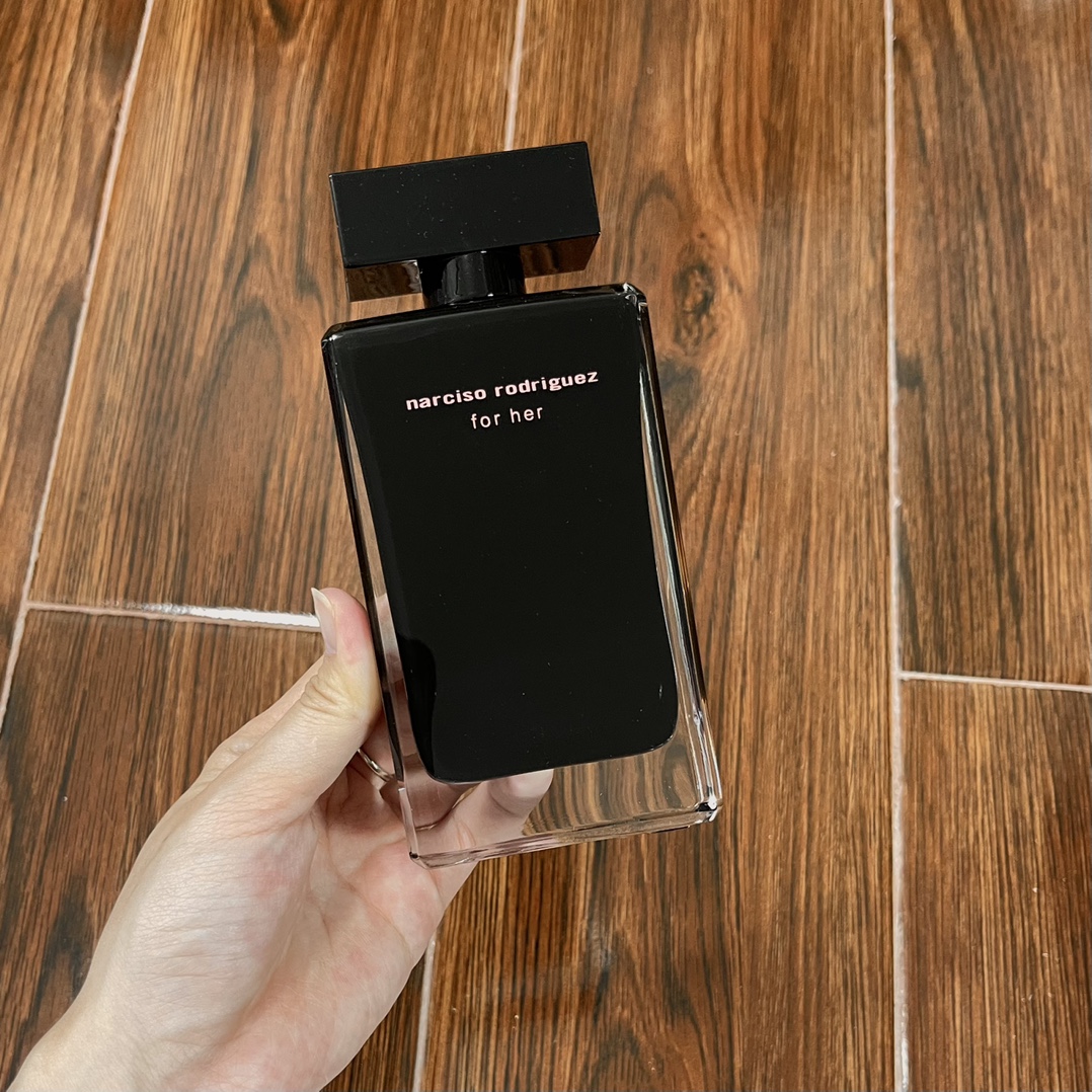 纳西素黑瓶Narciso Rodriguez For Her 同名女士淡香水100ml 3