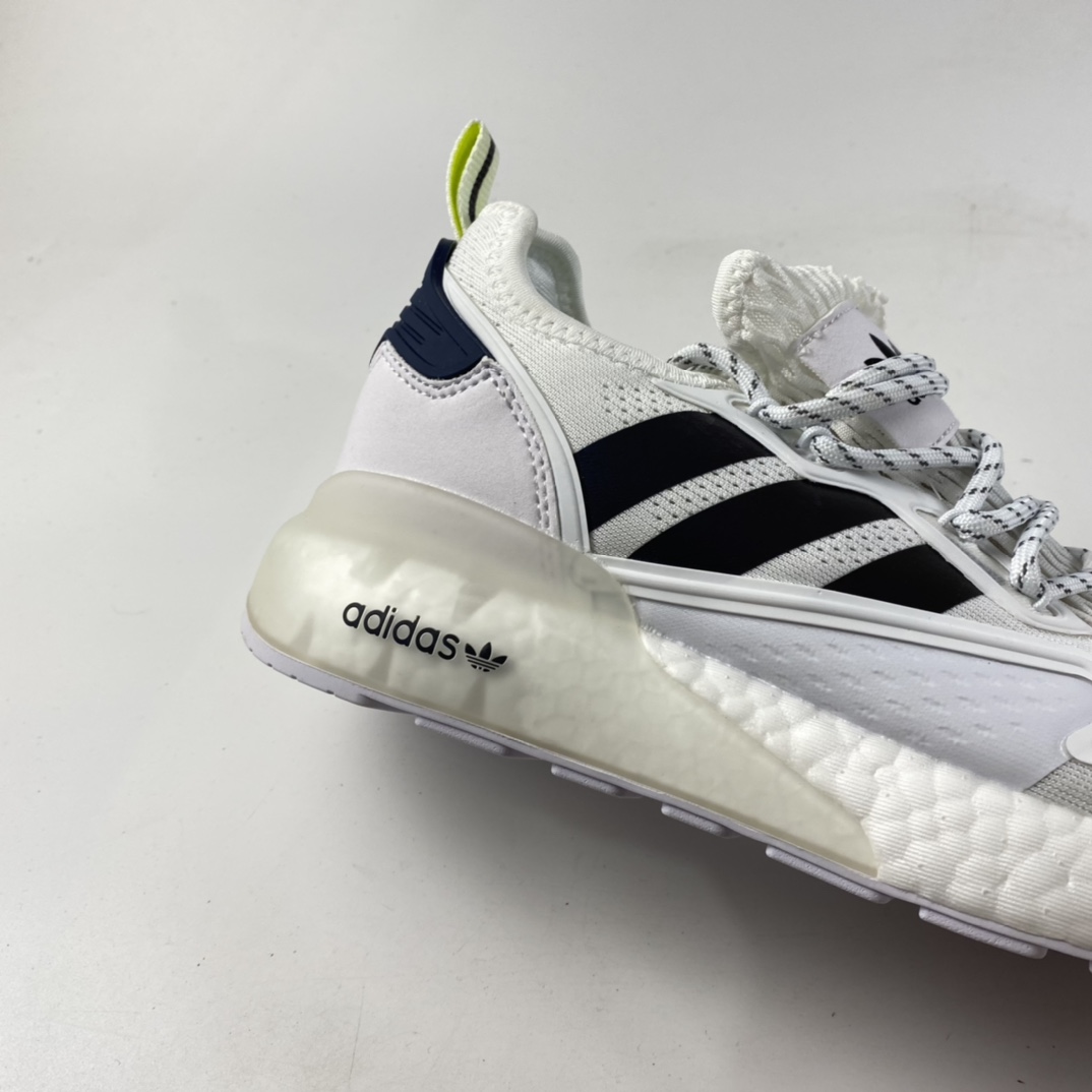 P220   Ad ZX 2K Boost 网纱针织呼吸面套脚休闲运动慢跑鞋 FX8489