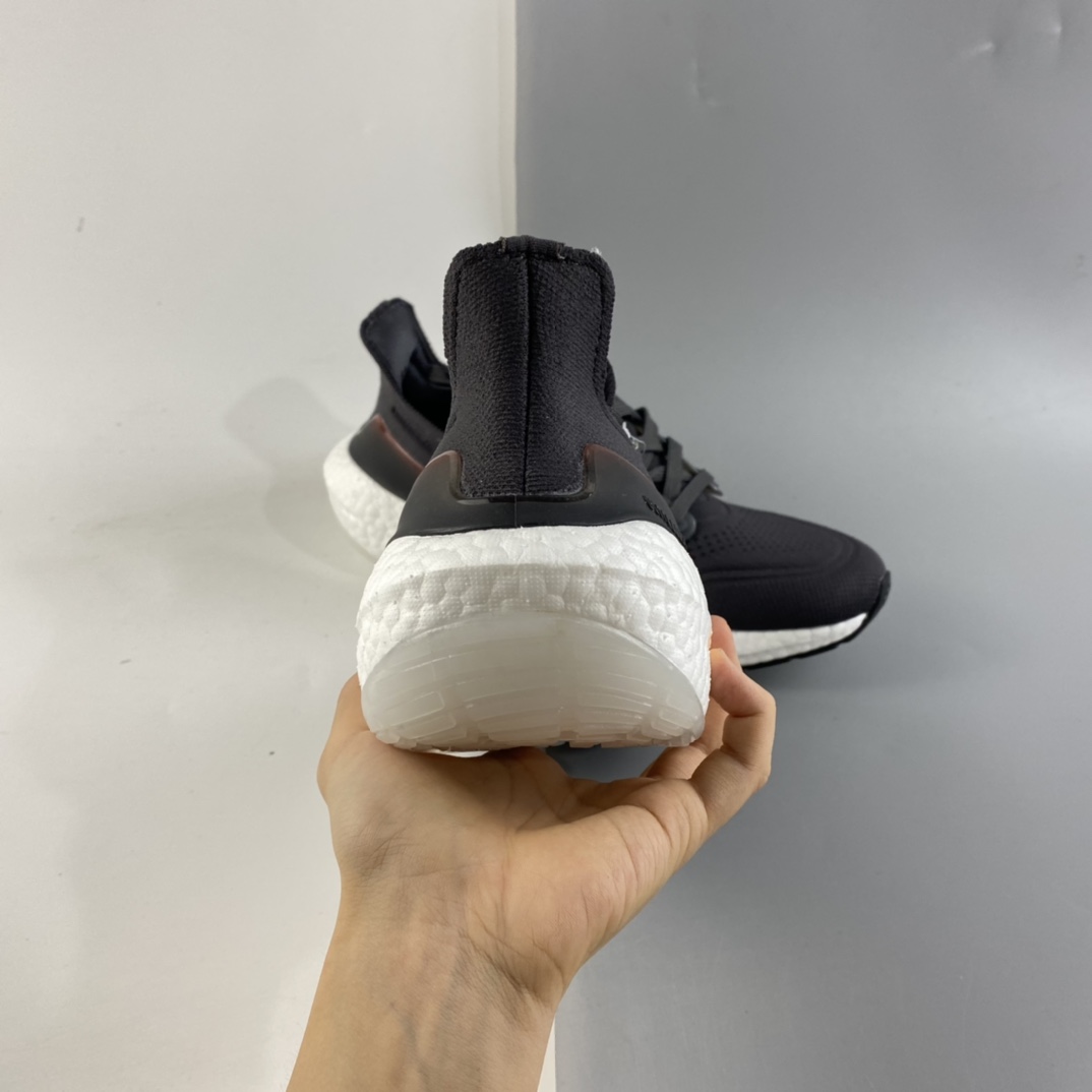 P200   AD UltraBoost 21 加厚爆米花袜套式针织鞋面休闲运动慢跑鞋 FZ2058