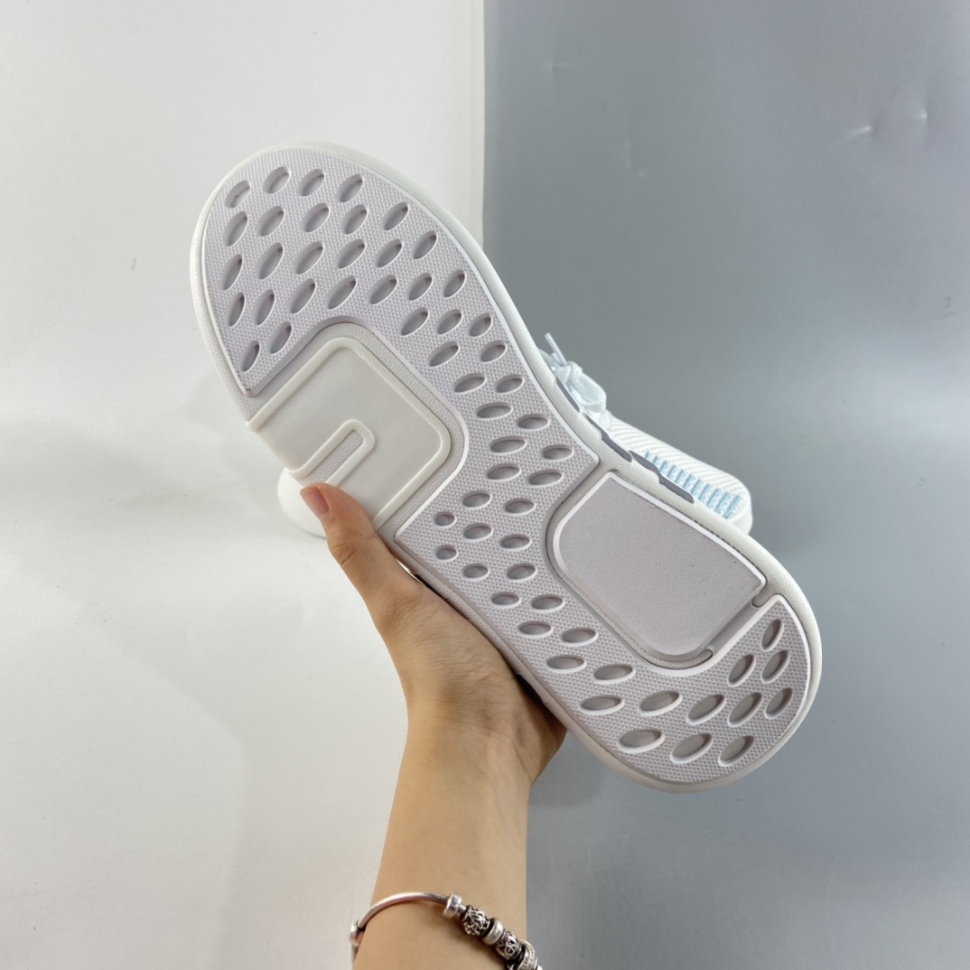 P180  Ad EQT Basketball ADV EQT 阿迪达斯缓震透气跑步鞋 AC7354
