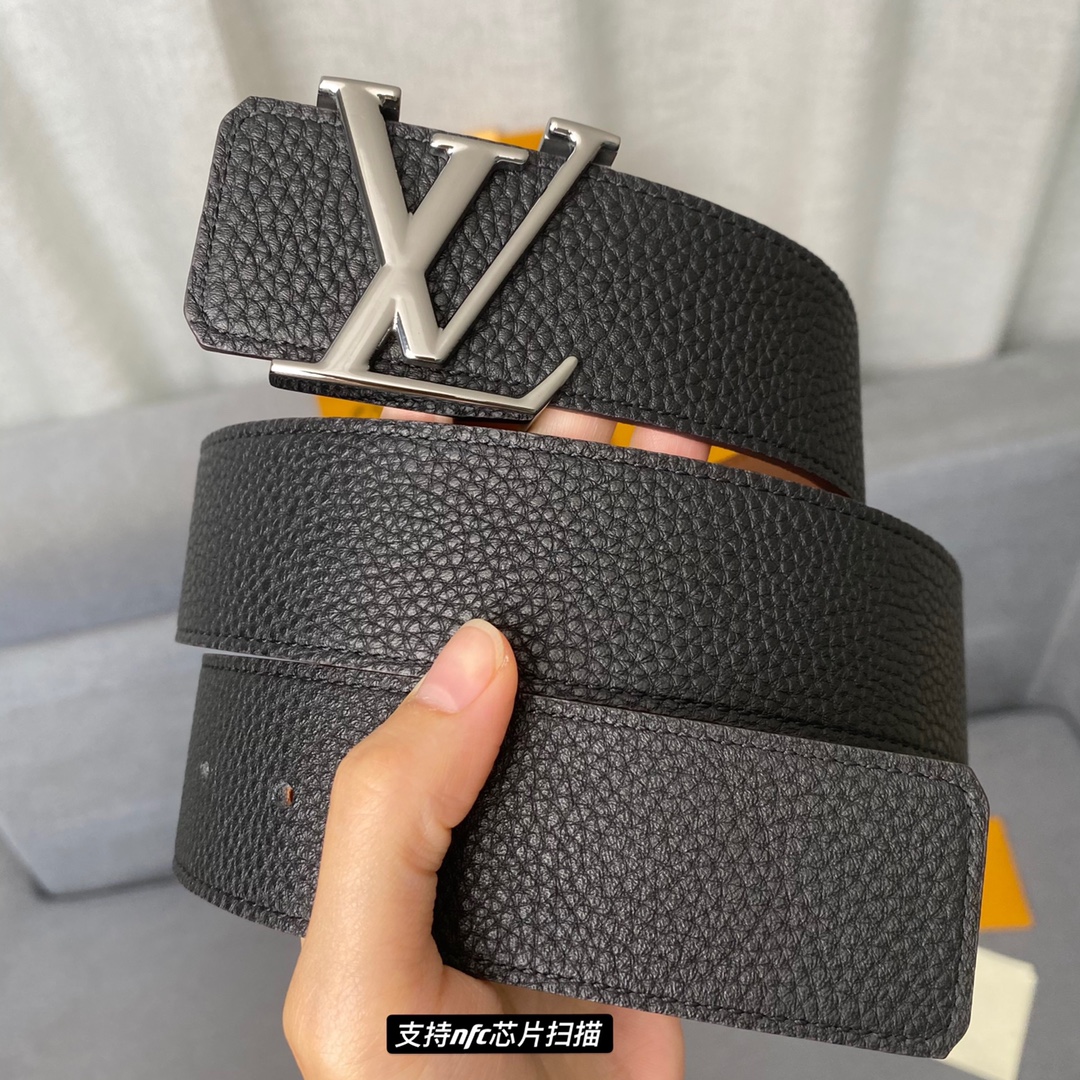 Louis Vuitton Belts Calfskin Cowhide