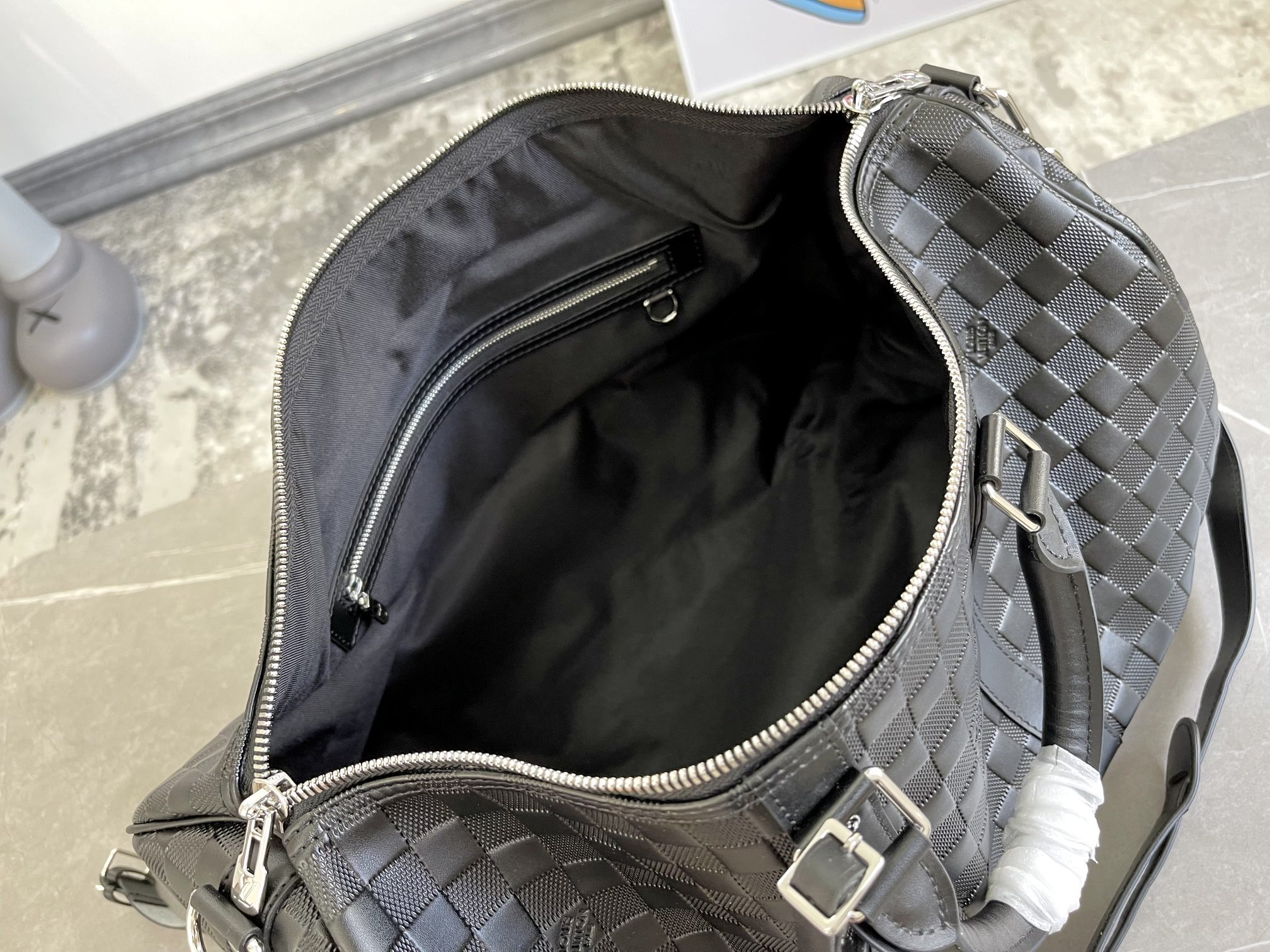 Louis Vuitton 专柜款经典手袋 8