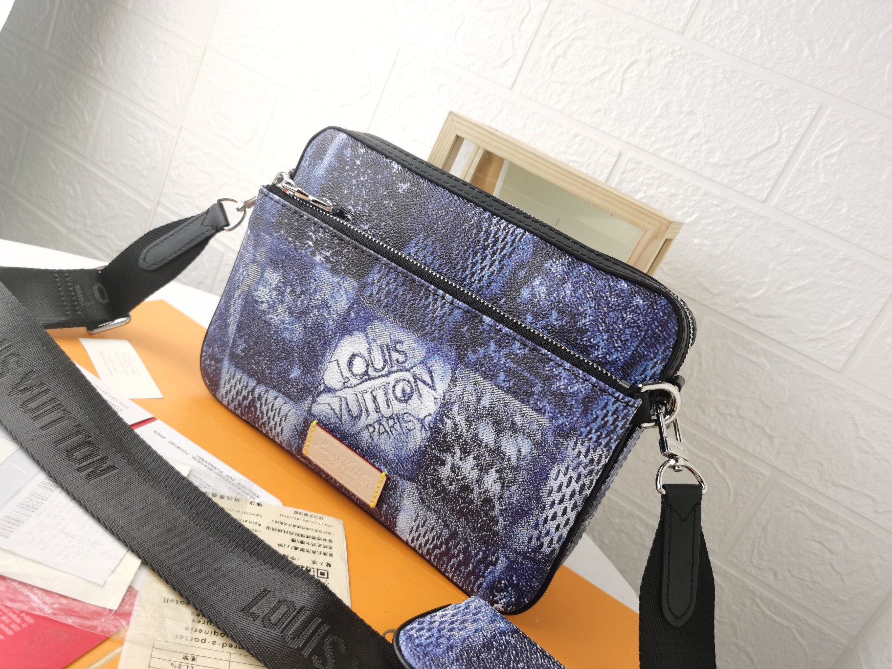 男士三件套Pochette Trio郵差包 - 多機能デザイン