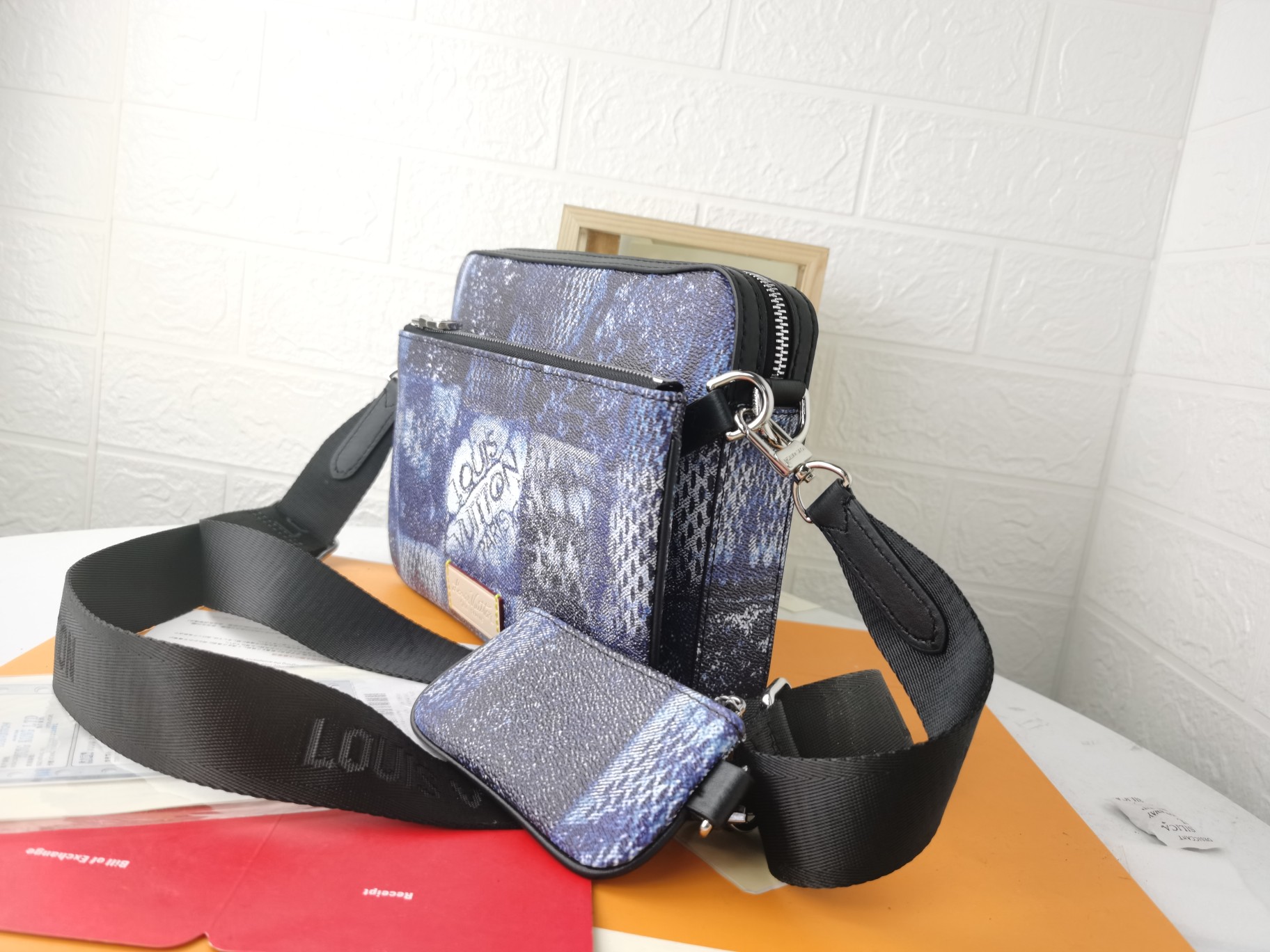 男士三件套Pochette Trio郵差包 - 多機能デザイン